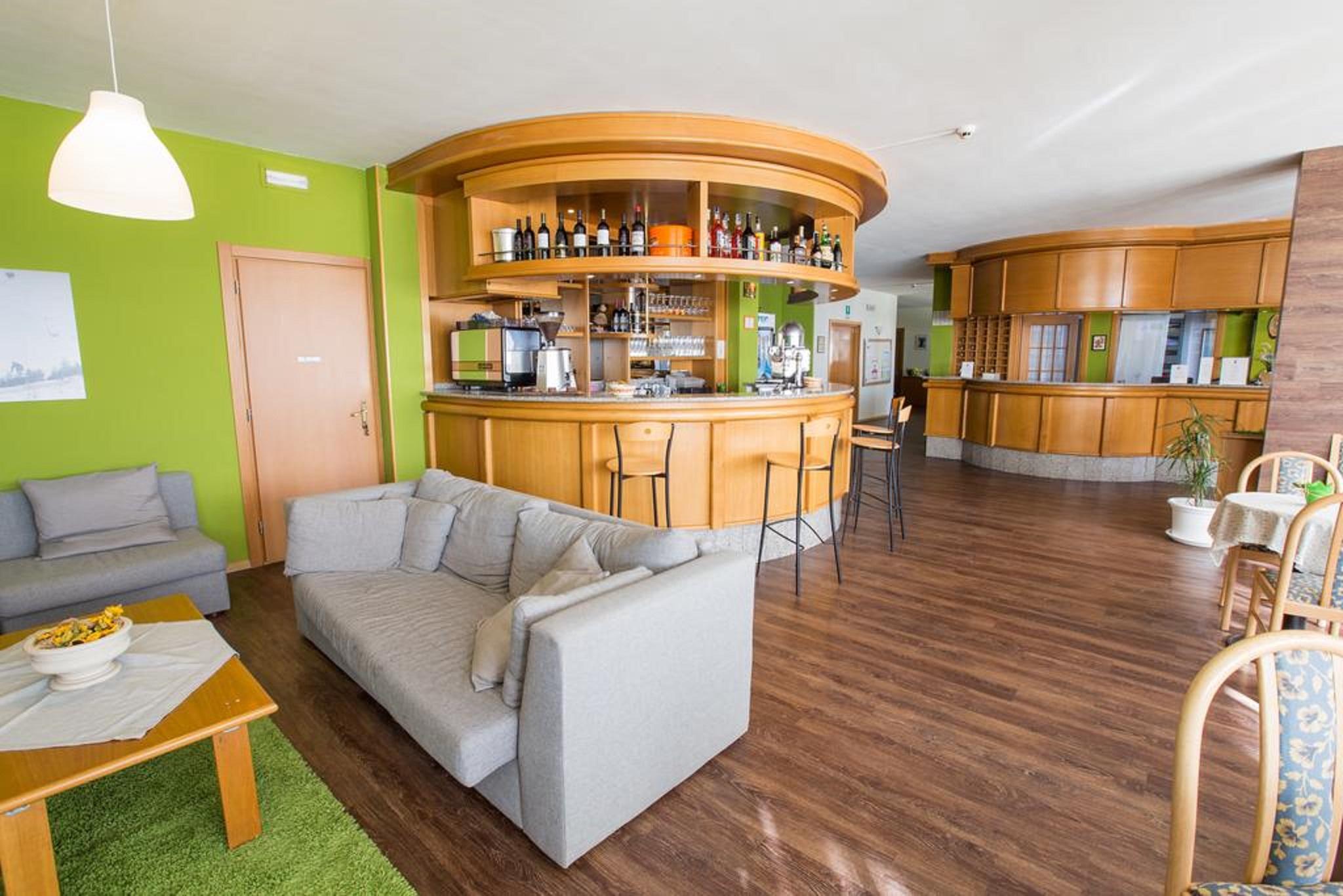 Hotel & Residence Montana Фай дела Паганела Екстериор снимка