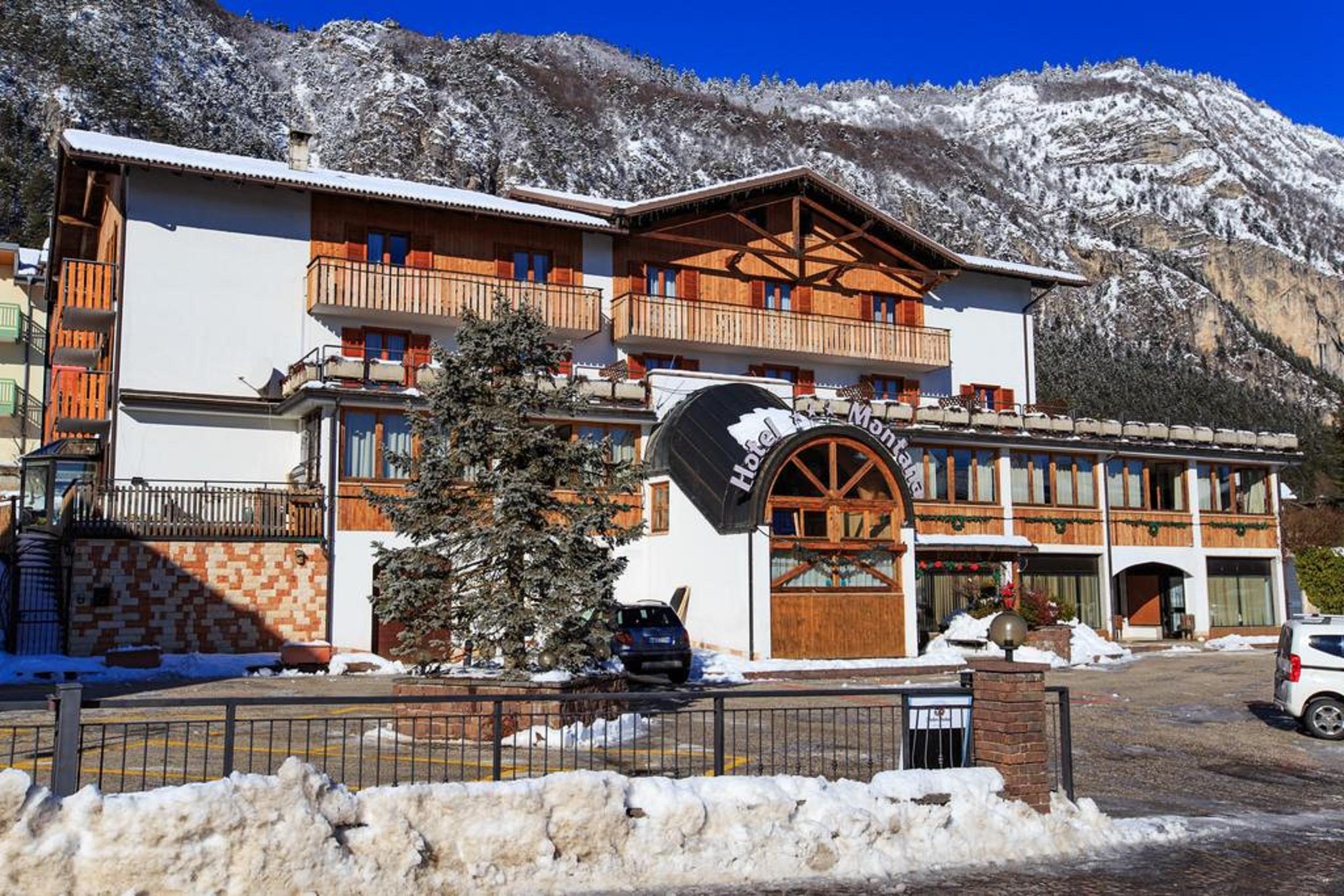 Hotel & Residence Montana Фай дела Паганела Екстериор снимка