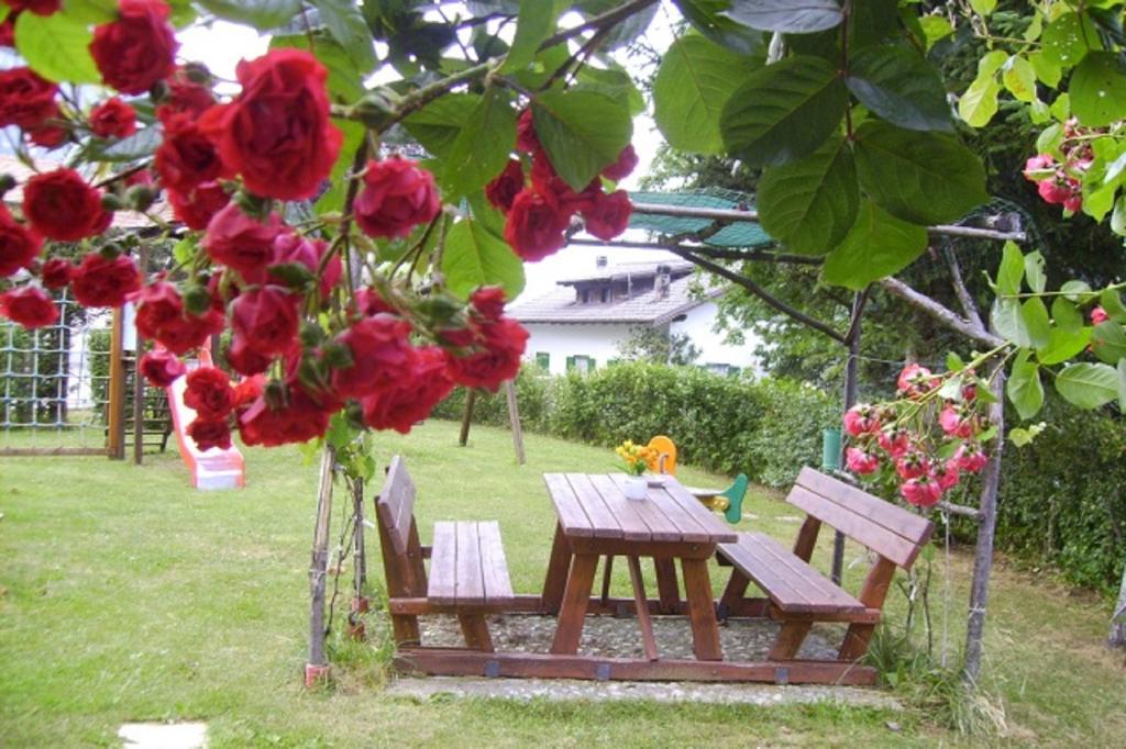 Hotel & Residence Montana Фай дела Паганела Екстериор снимка