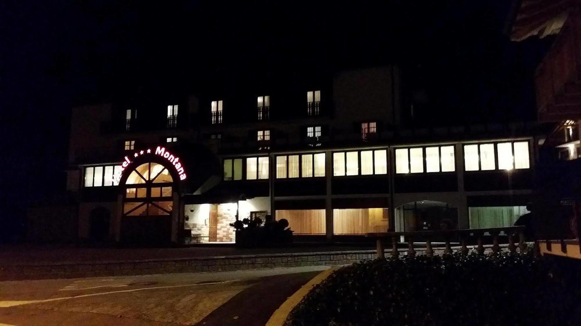 Hotel & Residence Montana Фай дела Паганела Екстериор снимка